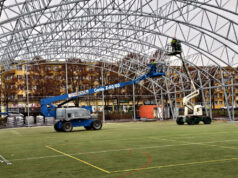 Imponujące zadaszenie przy ZST już stoi