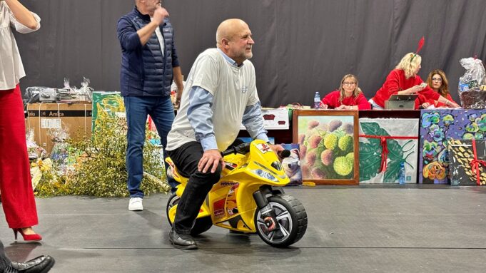 XIII Turniej Charytatywny w Piłce Siatkowej