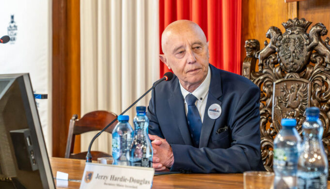 Burmistrz Jerzy Hardie-Douglas podsumowuje 2025 rok