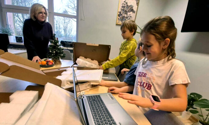 Nowy sprzęt komputerowy w szczecineckich szkołach