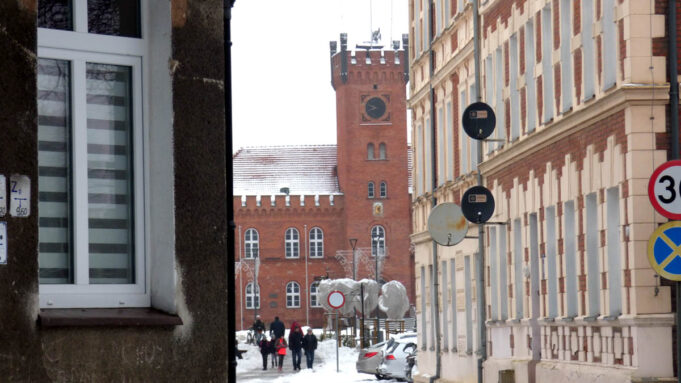Ratusz apeluje: idą silne mrozy, reagujmy na potrzebujących
