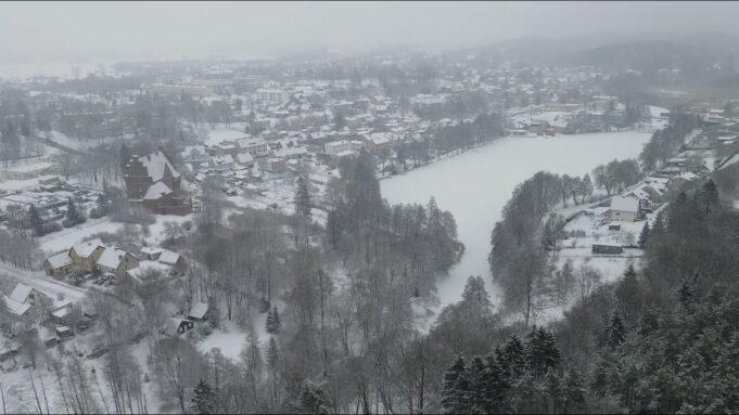 Biały Bór w śnieżnym wydaniu – styczeń 2026 – dron 4K