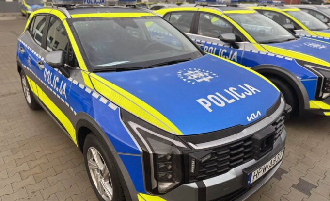 Nowy radiowóz dla szczecineckiej Policji