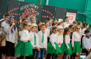 Małe szkoły, wielkie emocje. Dlaczego warto wybrać przedszkola i szkoły w Gminie Szczecinek?