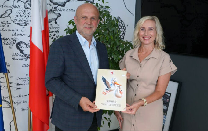 „Gdzie rodzić po ludzku” – szczecinecka porodówka w czołówce regionu