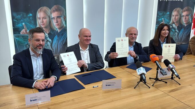 Nowy kierunek w ZST pod patronatem Kronospanu