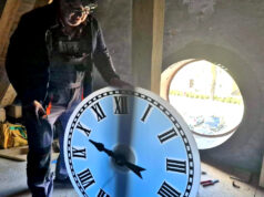 Po pół wieku zegar wrócił na budynek dworca kolejowego