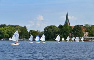 Szczecineccy żeglarze zapraszają na otwarcie sezonu