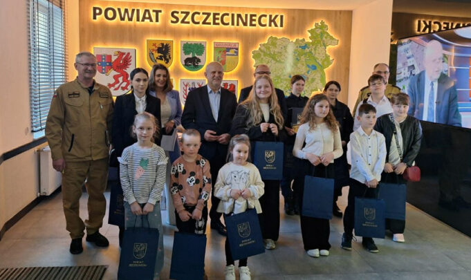 Wymalowali nagrody, zyskali wiedzę