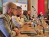 Bez płatnych parkingów, ale z wotum zaufania i absolutorium