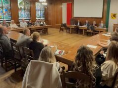 Spór o VI C, czyli „wielka” polityka, mali ludzie i jeszcze mniejszy portal