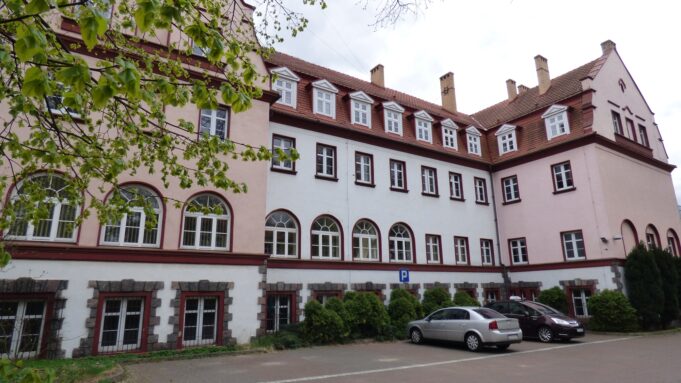 Miasto sprzedaje byłą siedzibę leśników. Cena wywoławcza: 3,5 mln zł