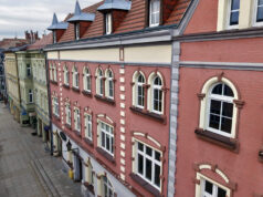 Dawny SzOK przy deptaku na sprzedaż – idealny pod hotel, biura lub apartamenty