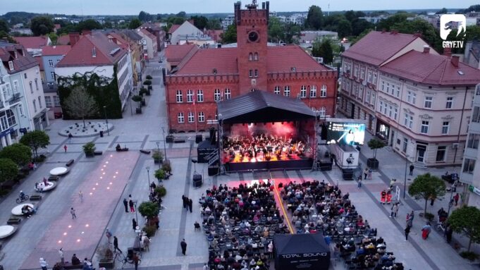 Koncert plenerowy Szkoły Muzycznej w Szczecinku