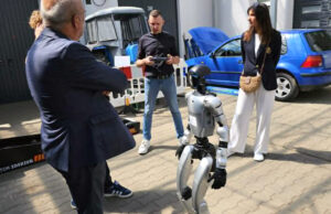 Robot humanoidalny zamieszkał w BCU