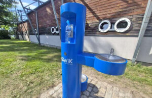 Wodny zdrój w parku nad Trzesieckiem