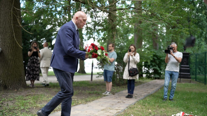 Szczecinek upamiętnił ofiary Rzezi Wołyńskiej