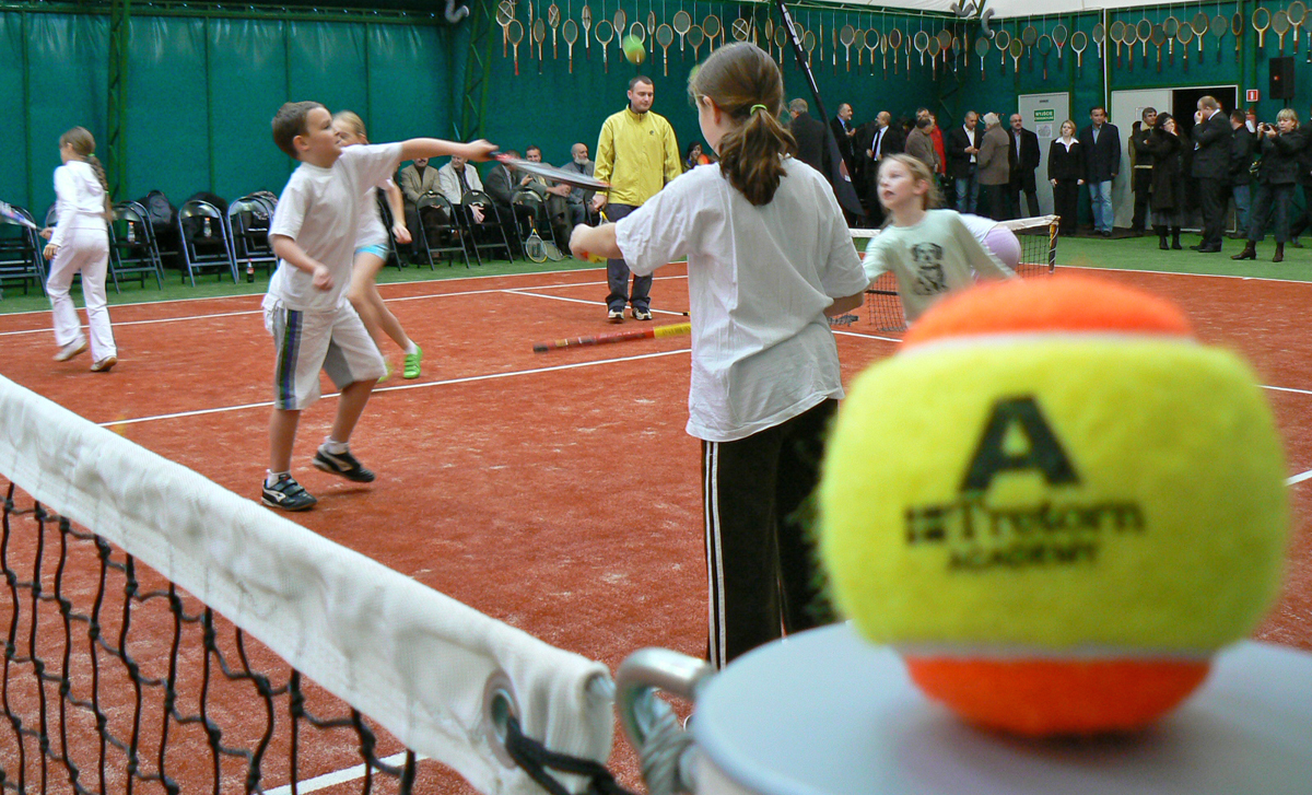 kort-kryty-remont-5 sierpień