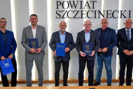 Akademia w Wałczu kolejnym partnerem Powiatu Szczecineckiego