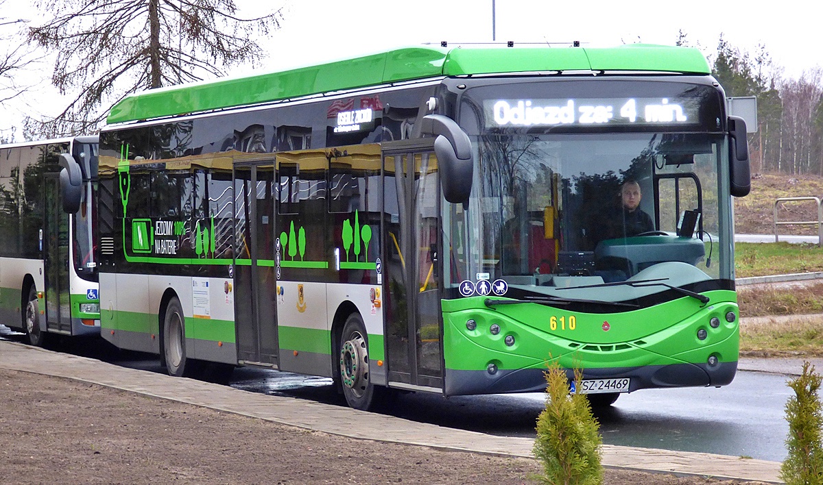 autobus-10-02